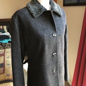 Wool coat with faux fur